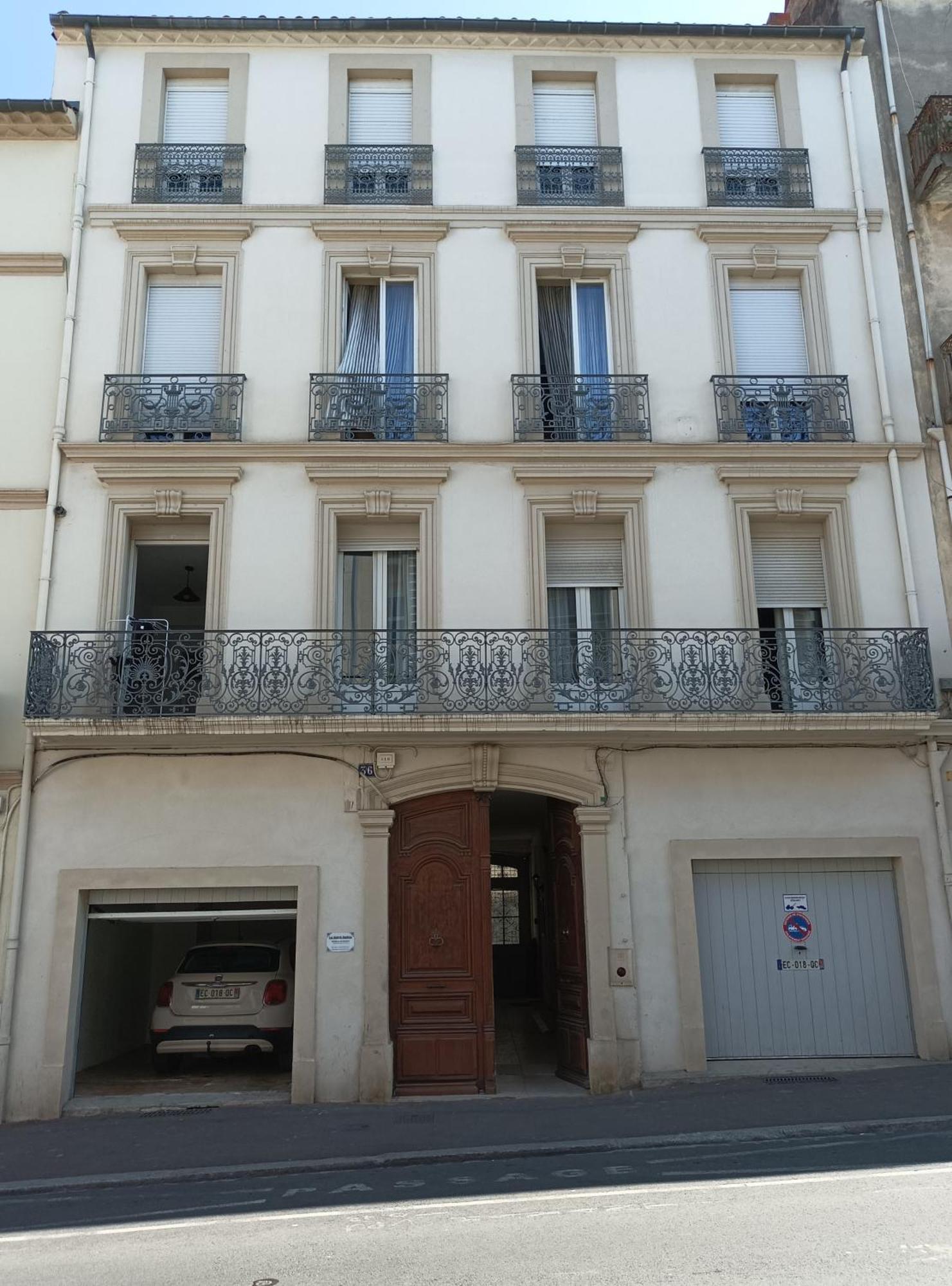 Saëns 03-T2 avec garage privé optionnel-Centre historique et plages à 16km ! Béziers Exterior foto